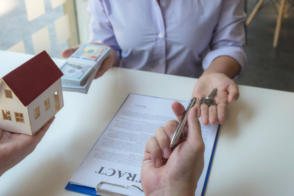 Les obligations du vendeur en immobilier